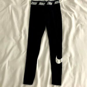 Lightly worn Nike black leggings